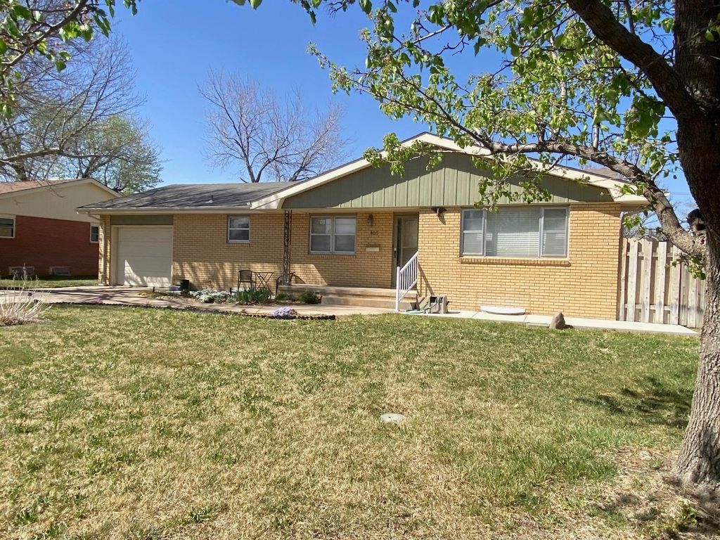 805 E Johnson St, Garden City, KS 67846 MLS 21568 Trulia