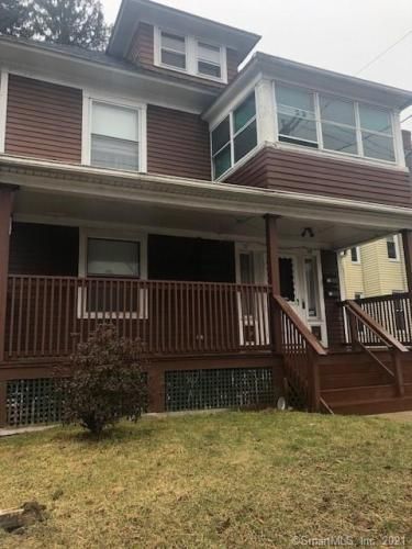 27 Jackson St #2, Ansonia, CT 06401
