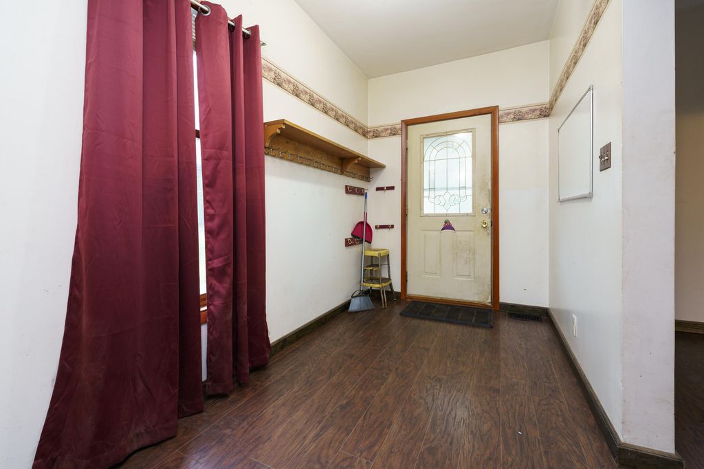 213 Vass Ave, Battle Creek, MI 49014