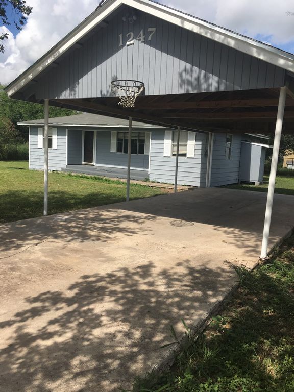 1247 N 2nd St, Raymondville, TX 78580 Trulia