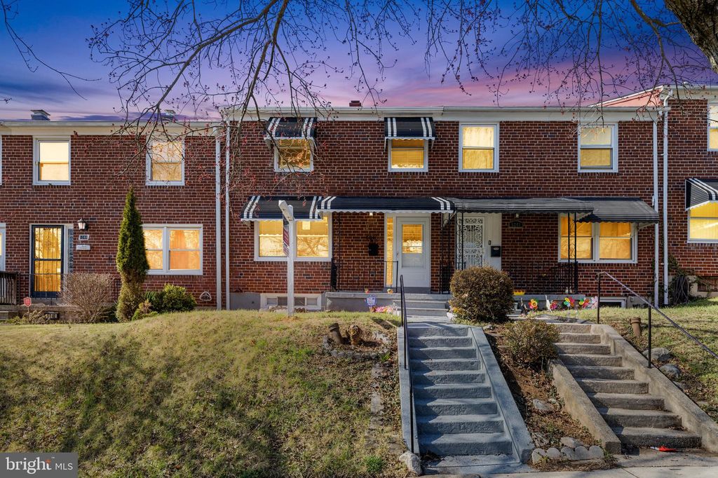 5246 Fredcrest Rd, Baltimore, MD 21229
