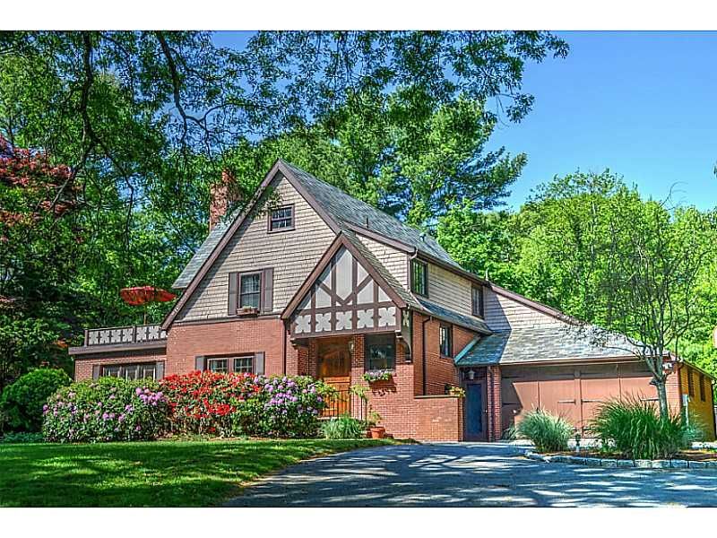 449 Washington Rd, Barrington, RI 3 Bed, 3 Bath SingleFamily Home