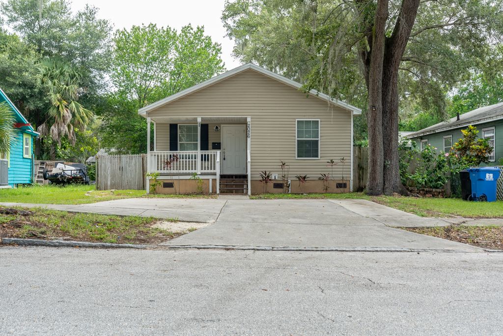 2026 11th St S, Saint Petersburg, FL 33705