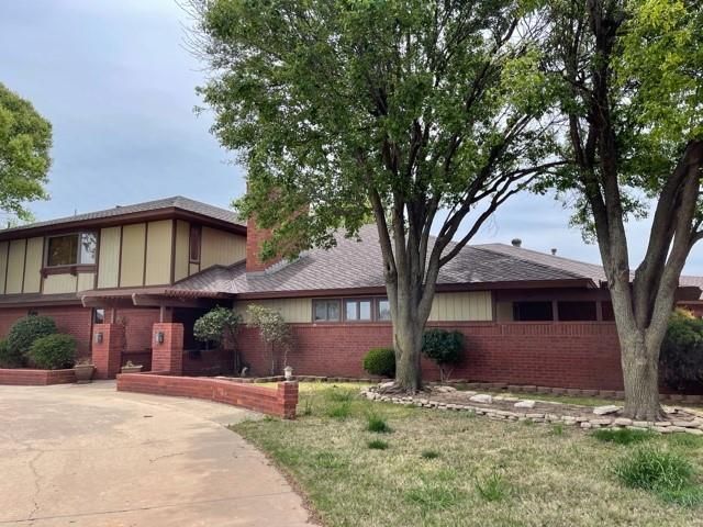 224 Pheasant Cir, Altus, OK 73521