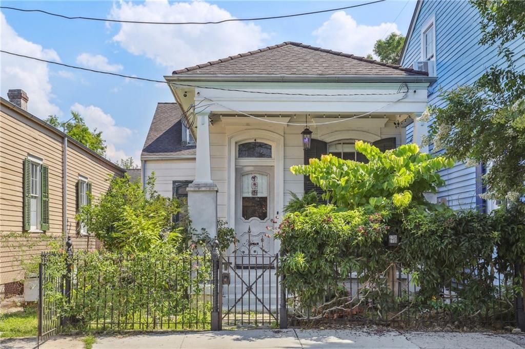 2704 N Rampart St, New Orleans, LA 70117 MLS 2452786 Trulia