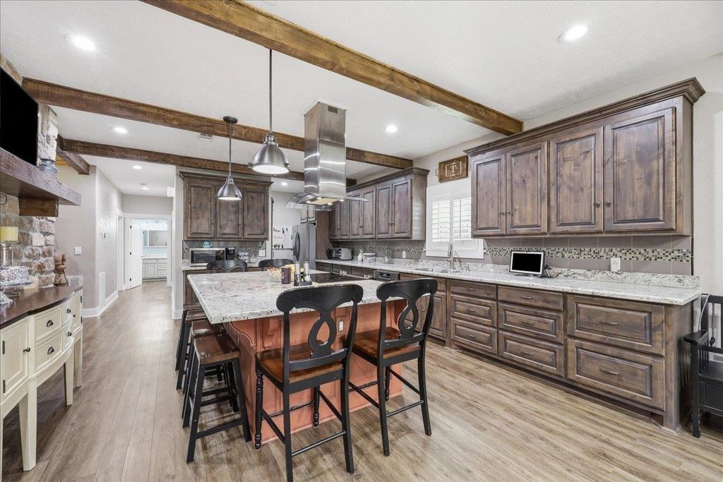 Photo 12 of 5655 Esterwood Dr