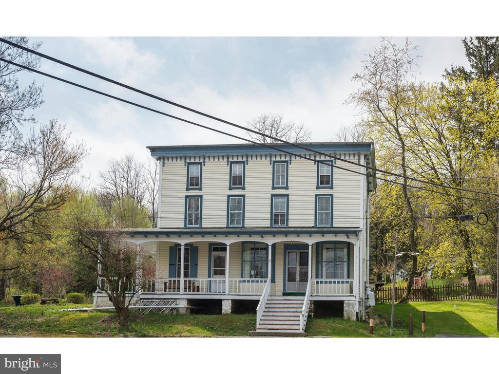 2 Barneston Rd, Honey Brook, PA 6 Bed, 4 Bath SingleFamily Home 48