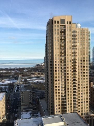1111 S Wabash Ave #811, Chicago, IL 60605