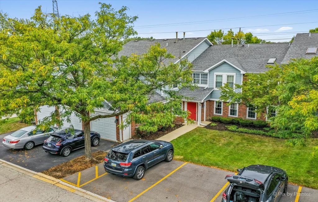 252 W Jennifer Ln #3, Palatine, IL 60067