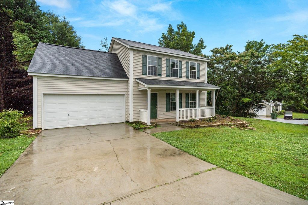 2 Haskell Ct, Greer, SC 29651