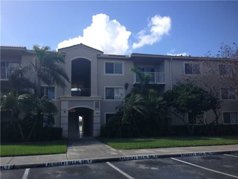 Modern Apartments Wiles Road Coconut Creek with Simple Decor