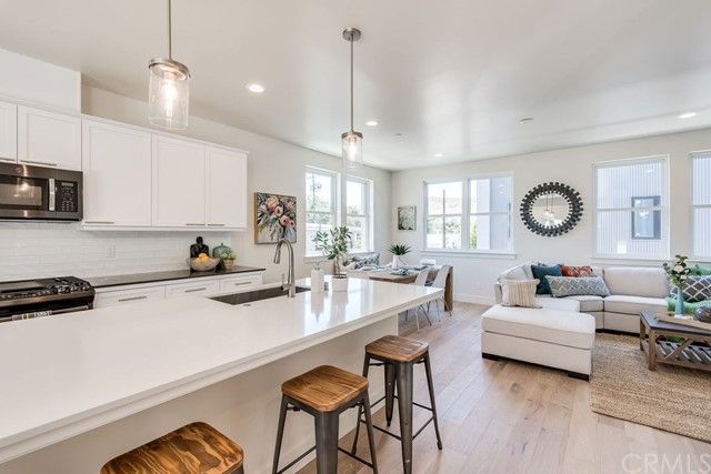 2470 Victoria Ave #101, San Luis Obispo, CA 93401