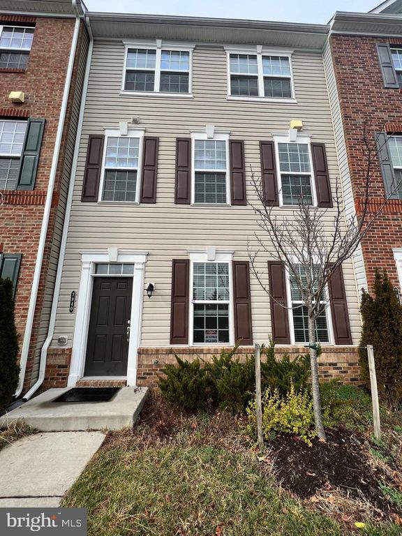 7940 Quidditch Ln, Elkridge, MD 21075