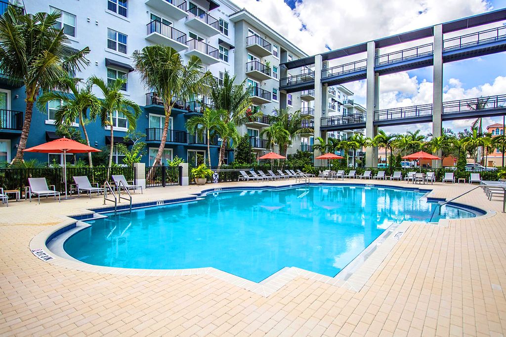 1645 Renaissance Commons Blvd, Boynton Beach, FL 33426