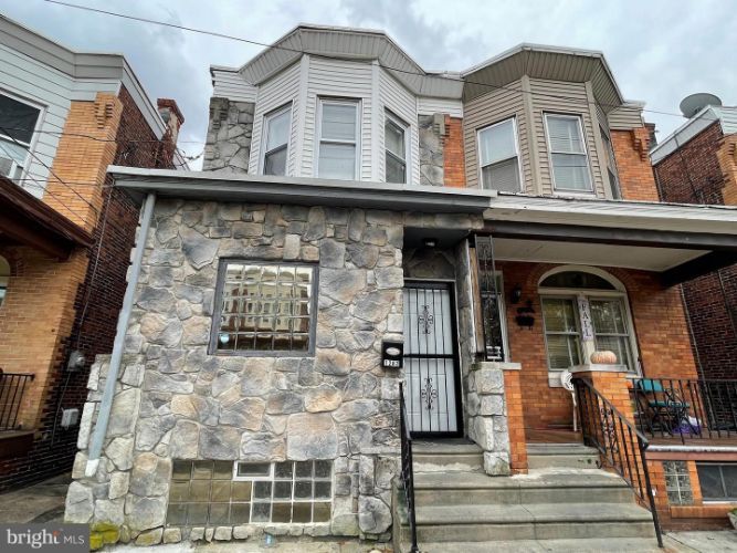 1282 Sheridan St, Camden, NJ 08104