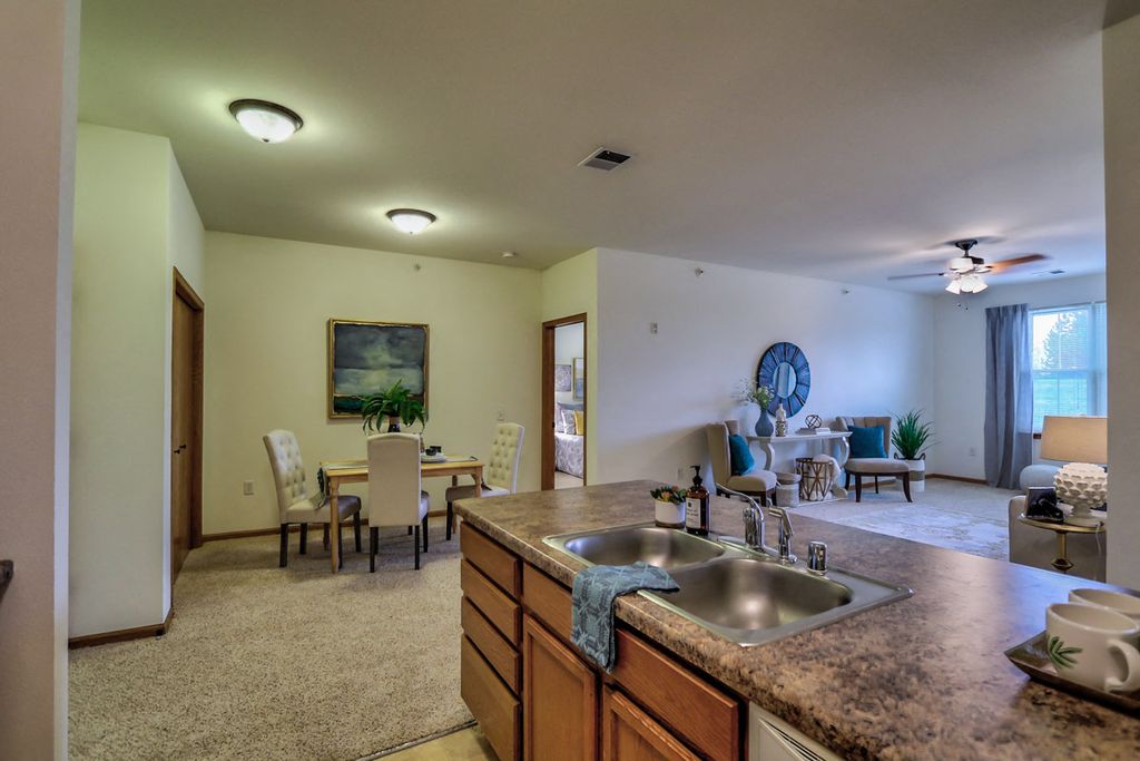 810 Jupiter Dr #2193075, Madison, WI 53718
