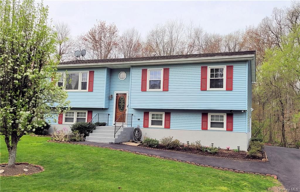 18 Bell Air Lane, Wappingers Falls, NY 12590 | MLS# H6301599 | Trulia