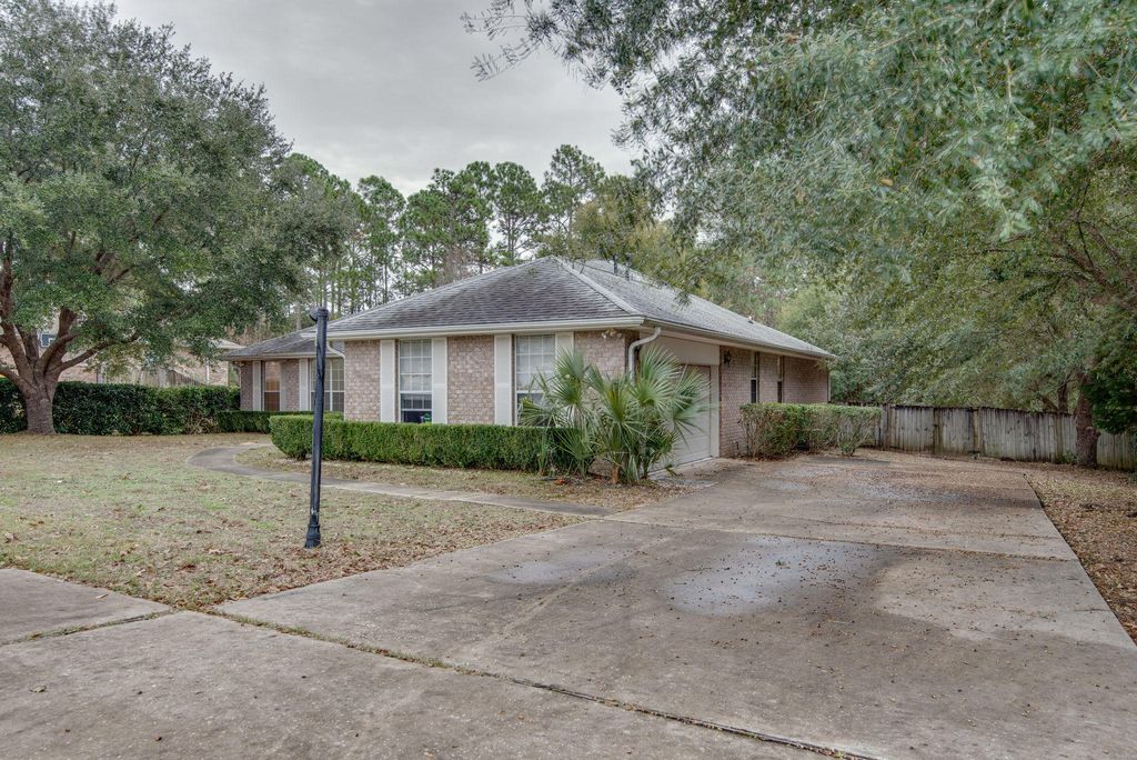 2696 Paddock Cir, Crestview, FL 32536 Trulia