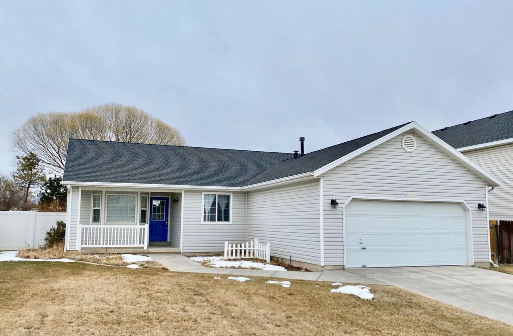 5444 S Midland Dr, Roy, UT 84067