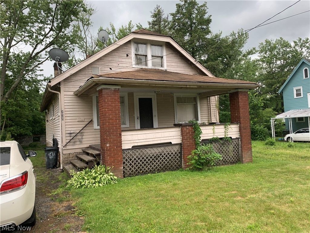 439 W  Evergreen Ave, Youngstown, OH 44511