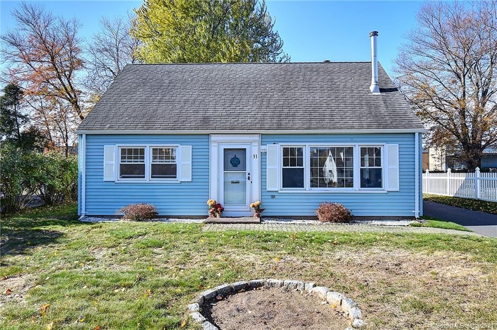 31 Wrights Ln, Glastonbury, CT 06033