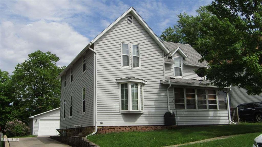 105 N Strickler Ave, Mount Carroll, IL 61053 Trulia