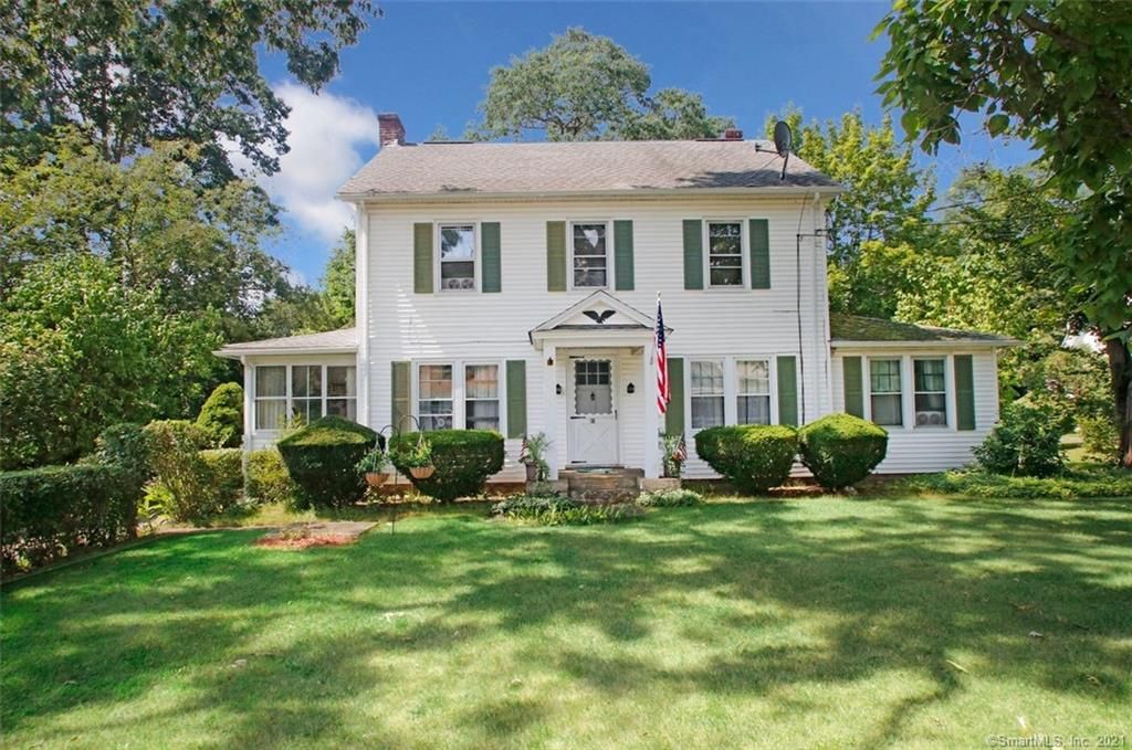 31 N Main St, East Hampton, CT 06424