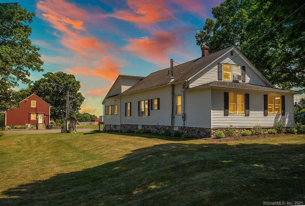 1712 Torringford St, Torrington, CT 06790