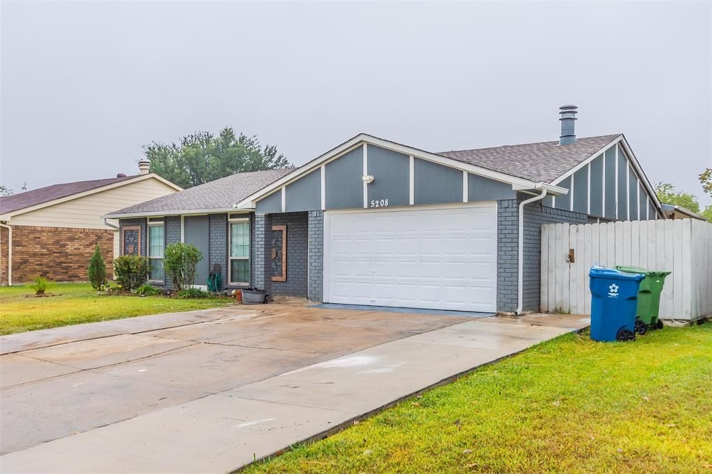 5208 Gibson Dr, The Colony, TX 75056