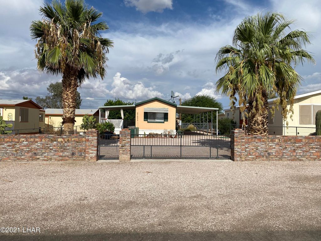 27633 Frame Ave, Bouse, AZ 85325