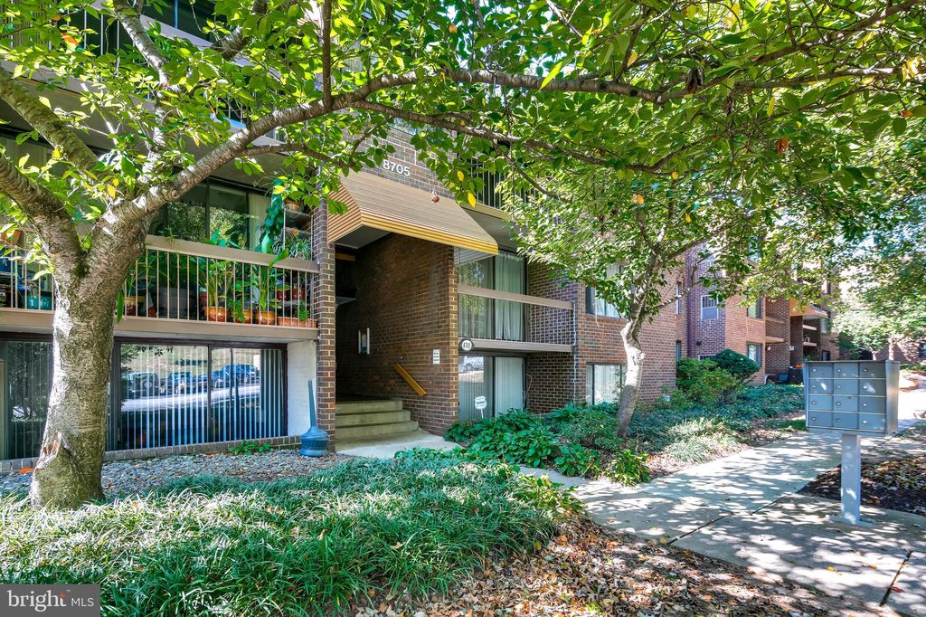 8705 Hayshed Ln #32, Columbia, MD 21045
