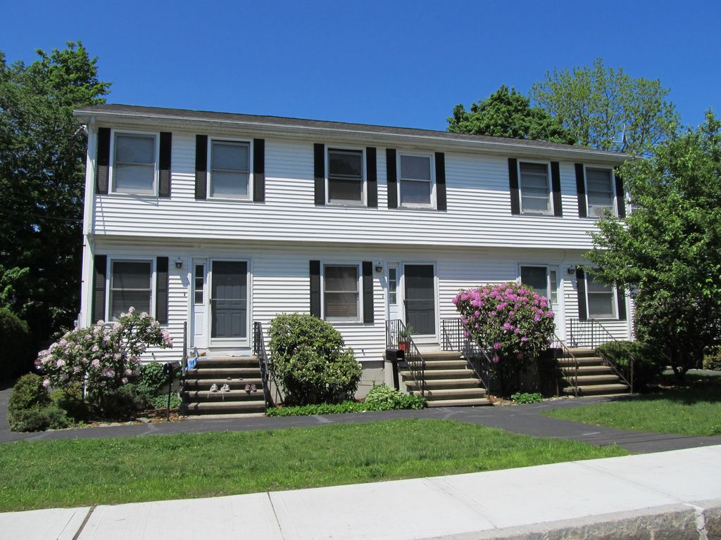 10 Waverly Pl, Melrose, MA 02176