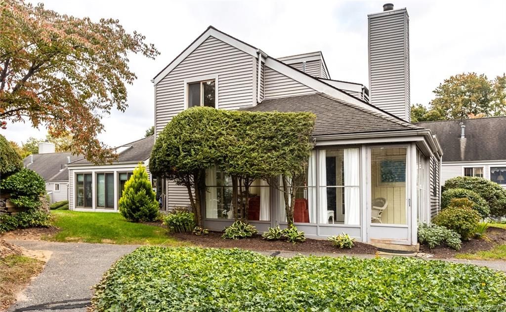 138 Hollister Way S #138, Glastonbury, CT 06033