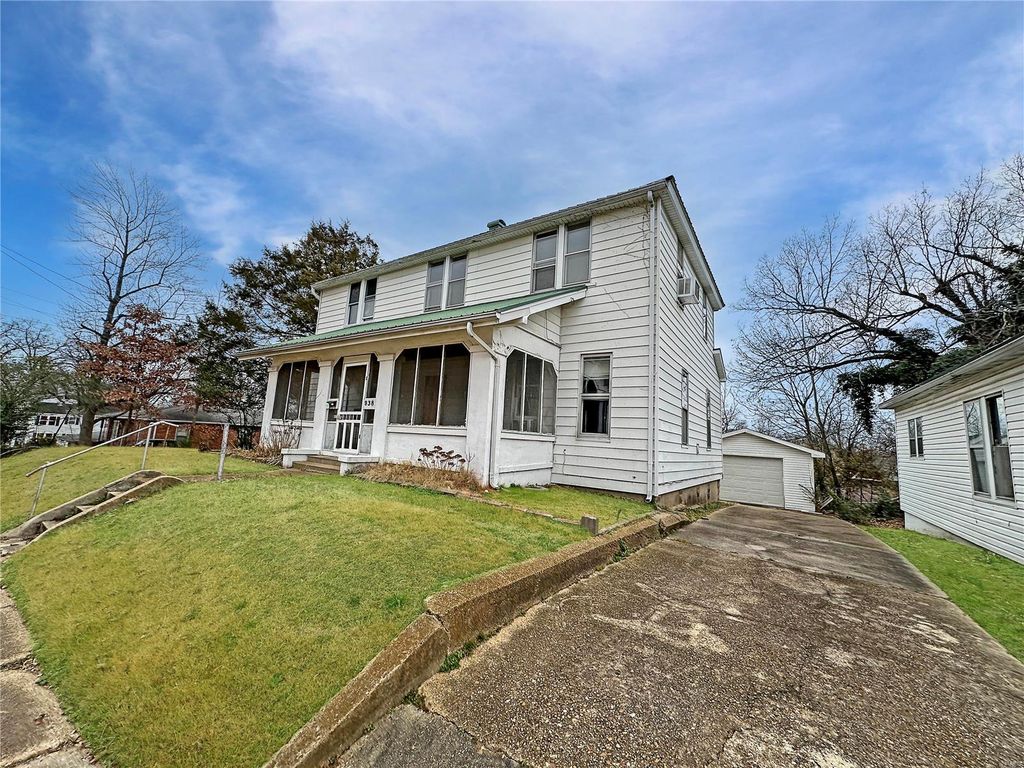 938 Poplar St, Poplar Bluff, MO 63901 MLS 24001710 Trulia