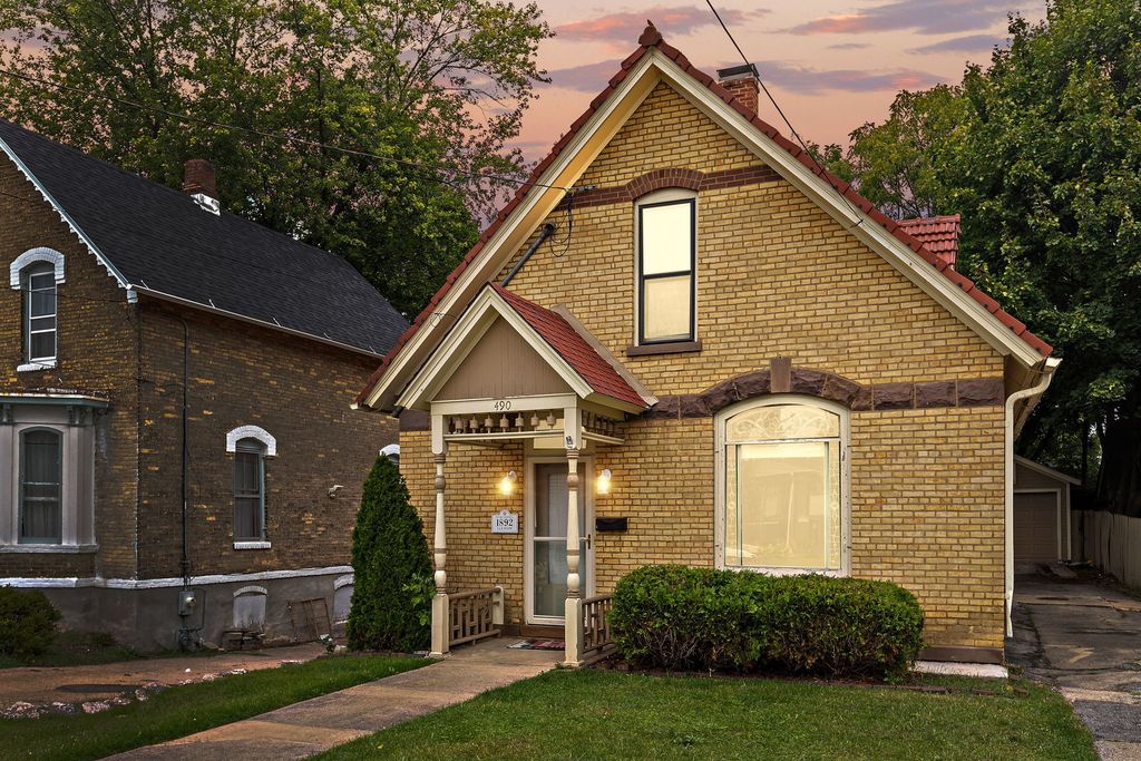 490 Division St, Elgin, IL 60120 Trulia