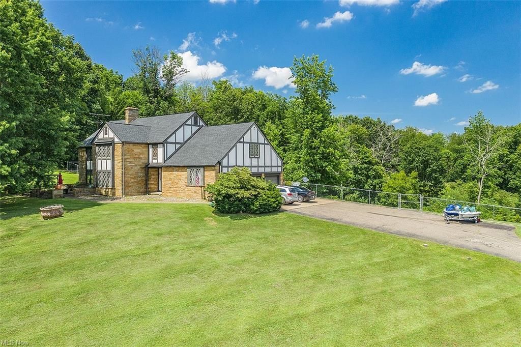 64068 County Home Rd, Lore City, OH 5 Bed, 5 Bath SingleFamily Home