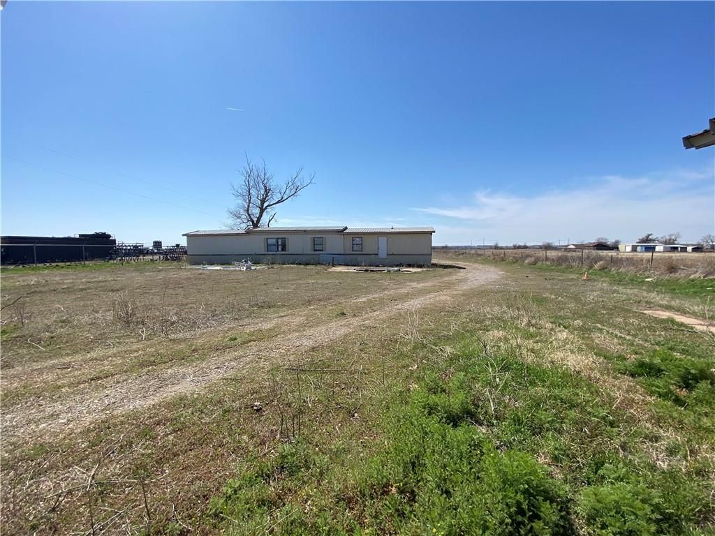 11558 N 1970th Rd, Elk City, OK 73644