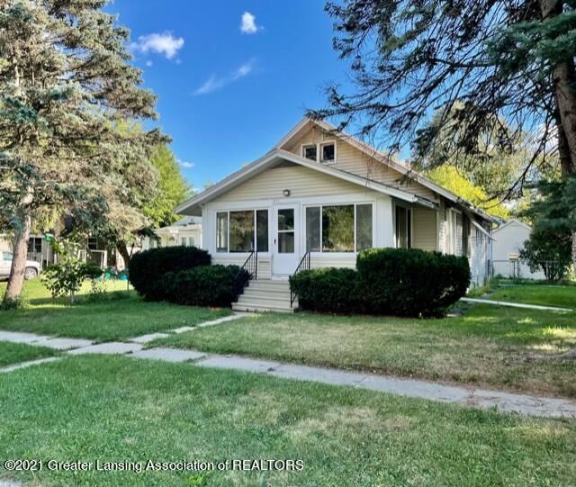 721 Fletcher St, Owosso, MI 48867