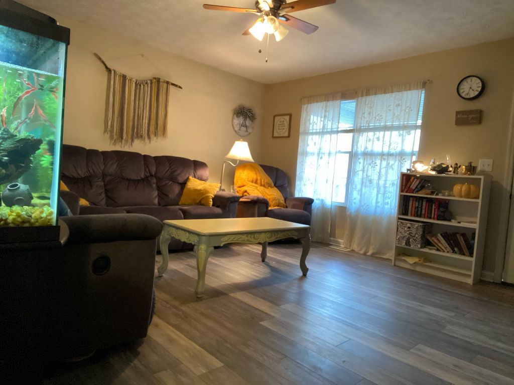 3691 Martin Dr #10, Ona, WV 25545
