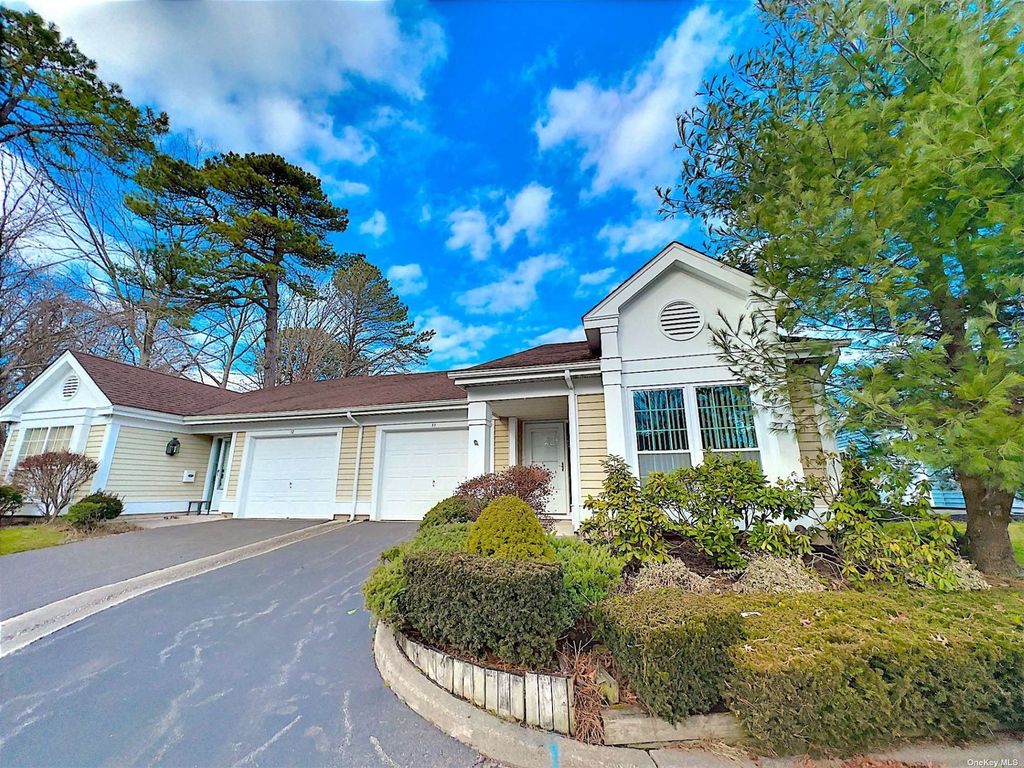 11 Douglaston Court UNIT 11, Ridge, NY 11961 MLS 3524854 Trulia