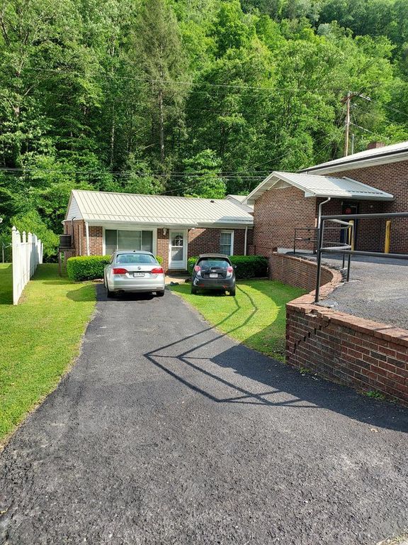 1893 Lovers Gap Rd, Vansant, VA 24656 Trulia