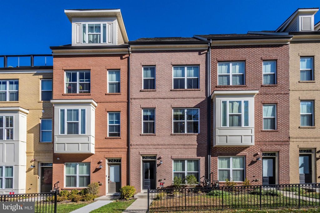 2425 Glenallan Ave, Silver Spring, MD 20906