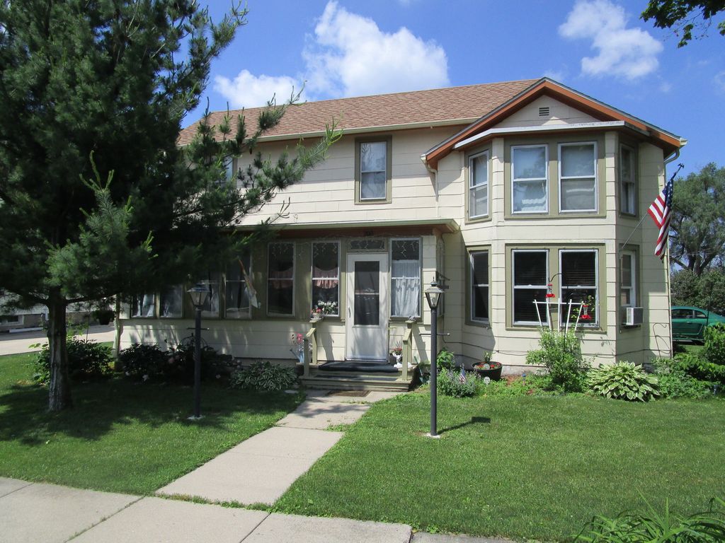 200 S Cherry St, Somonauk, IL 60552 Trulia