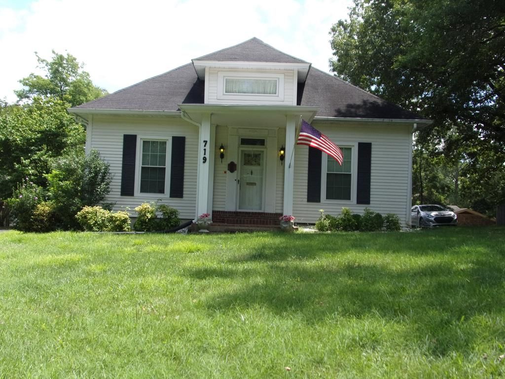 719 Dunlap St, Paris, TN 38242 Trulia