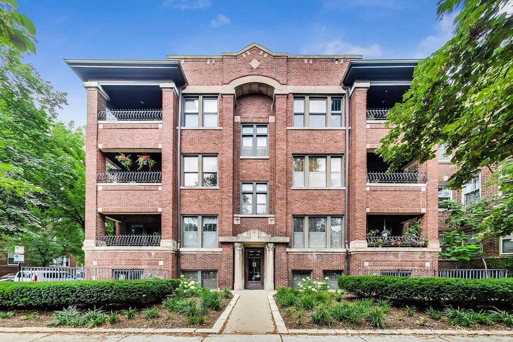 4202 N Wolcott Ave #G, Chicago, IL 60613