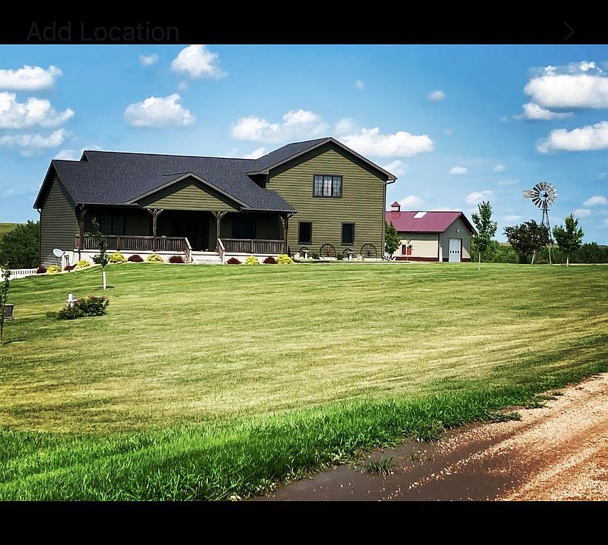 280 Rainbow Ln, Gibbon, NE 68840