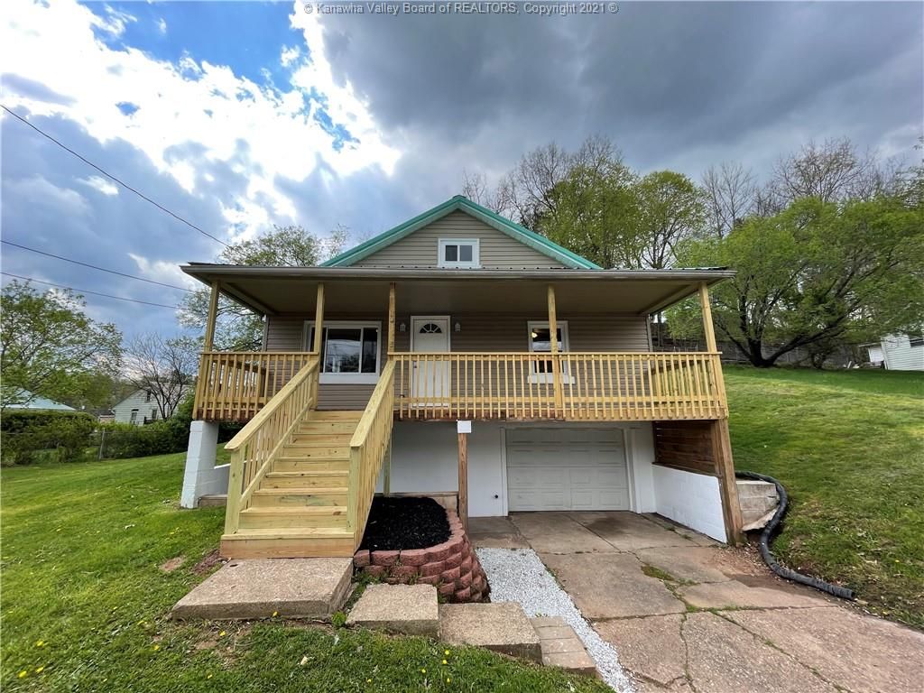 329 3rd Ave, Ripley, WV 25271 3 Bed, 1 Bath SingleFamily Home MLS