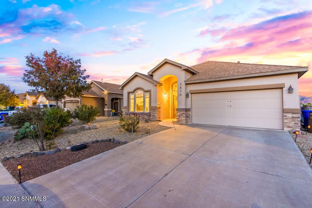 5876 Organ Peak Dr, Las Cruces, NM 88012