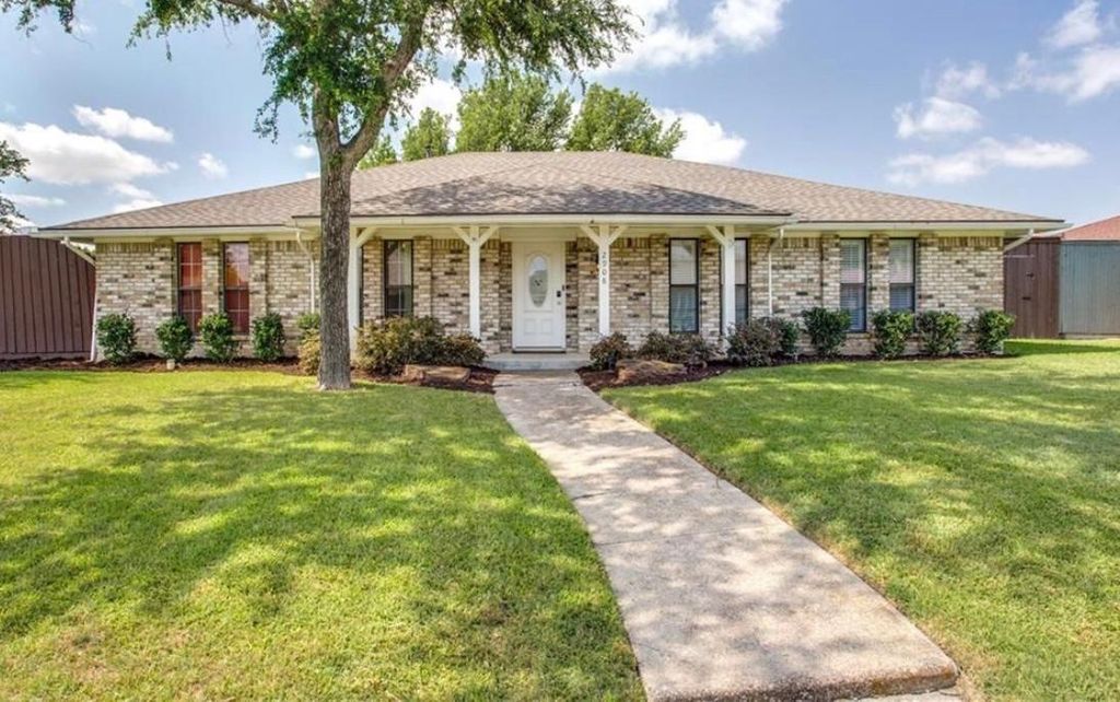 2908 Princeton Dr, Plano, TX 75075