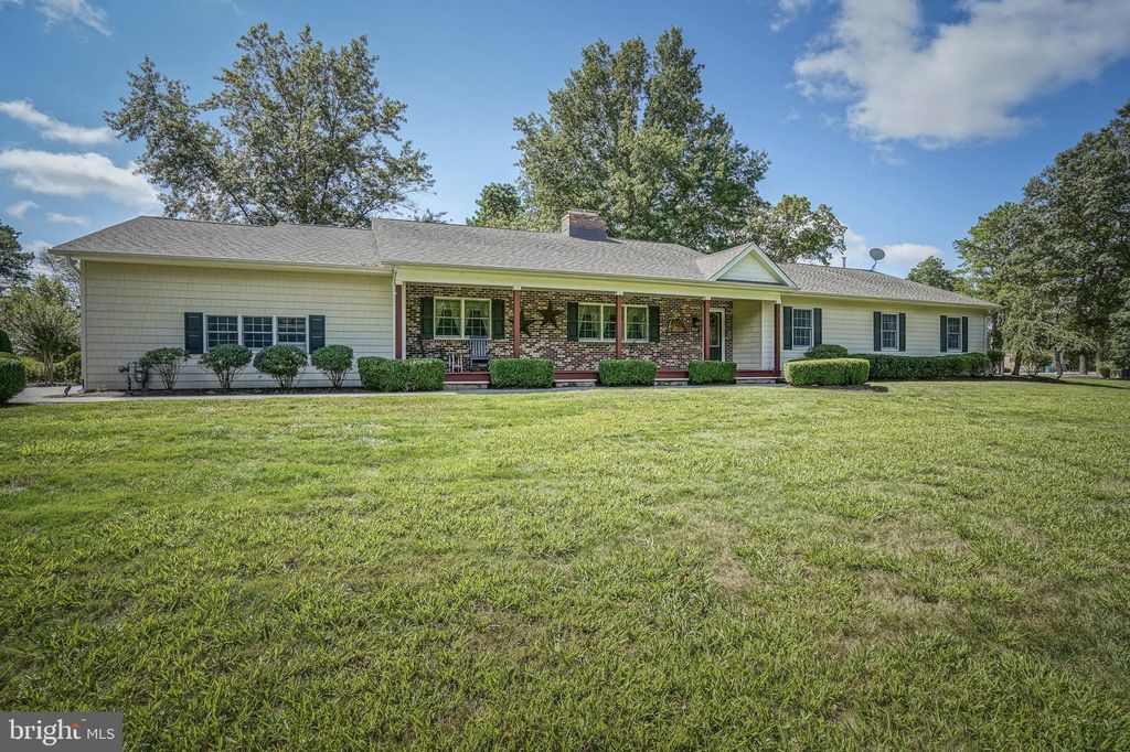 5788 ROUTE 9, Bass River Township, NJ 08087 5 Bed, 3 Bath Single